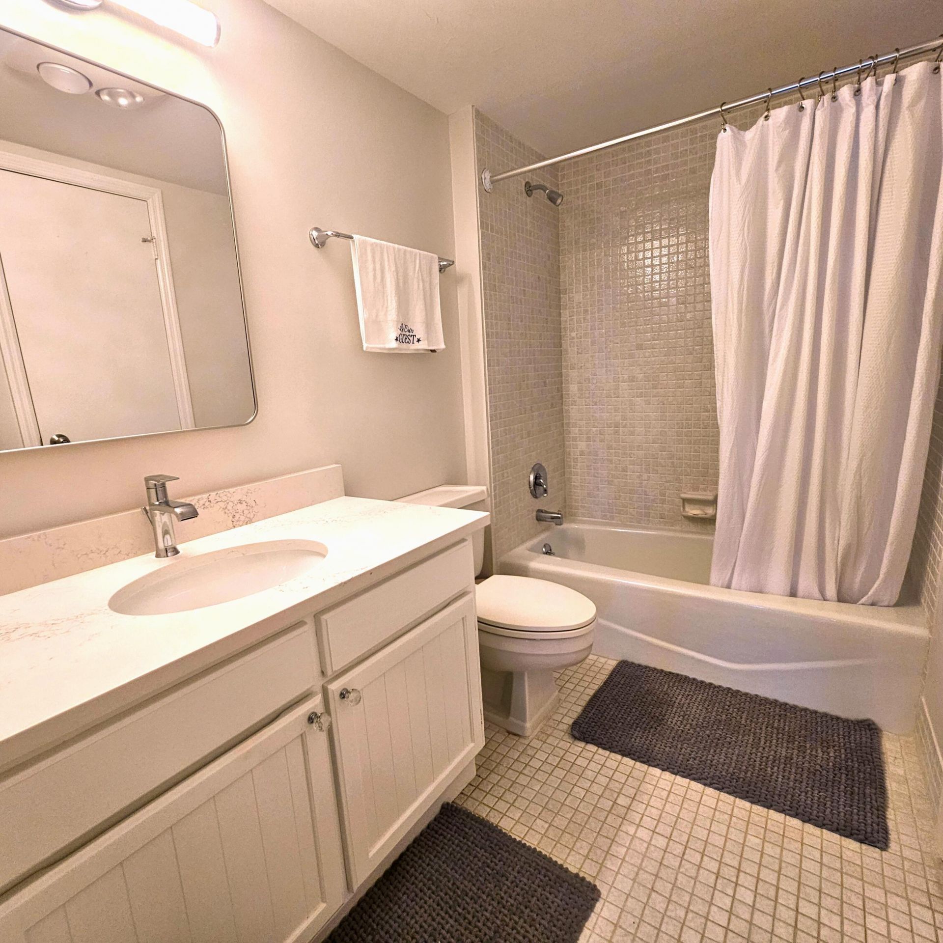 1357 NE Ocean Boulevard, Unit 215, Stuart, FL 34996 Photo