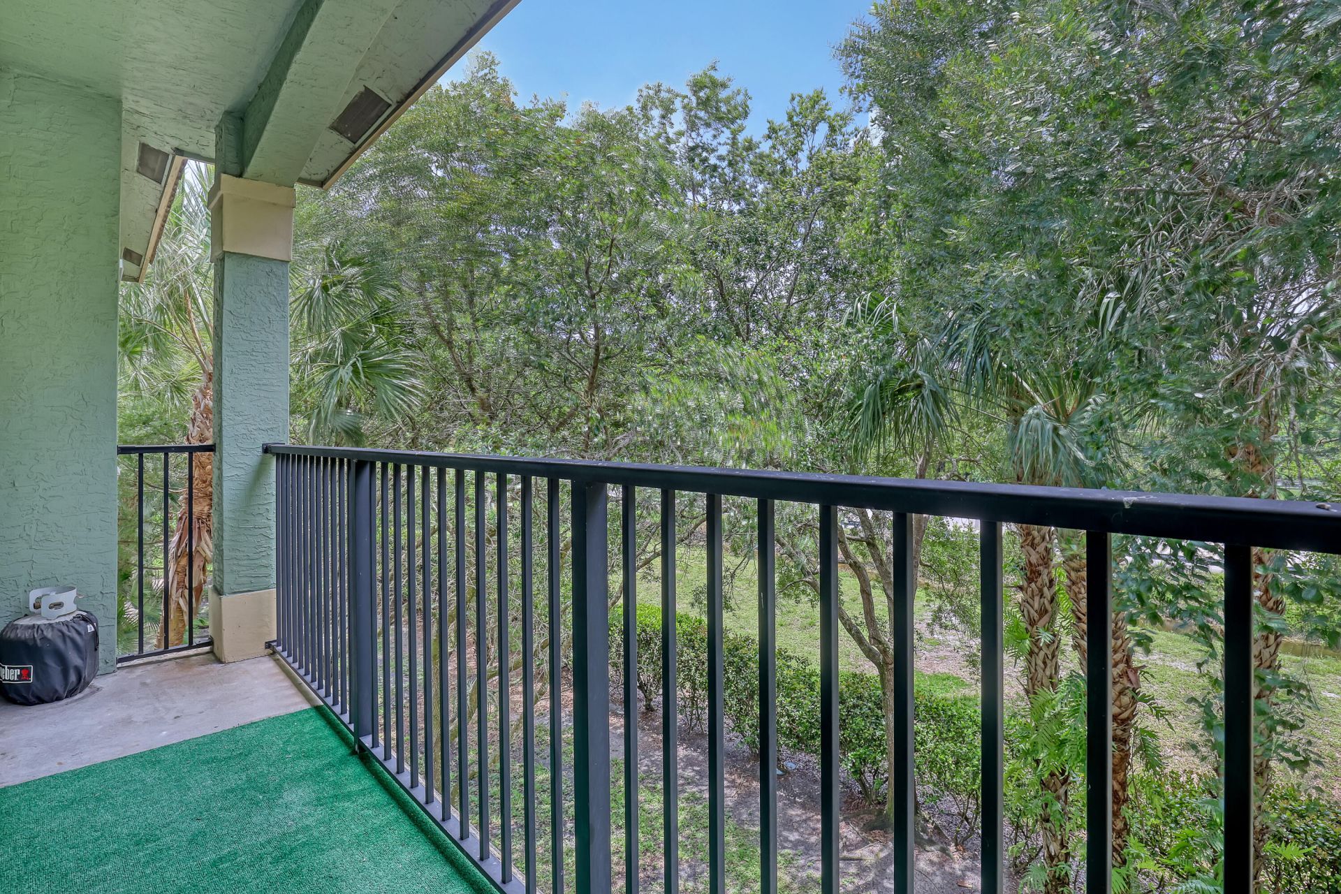 340 Crestwood Circle, Unit 302, Royal Palm Beach, FL 33411 Photo