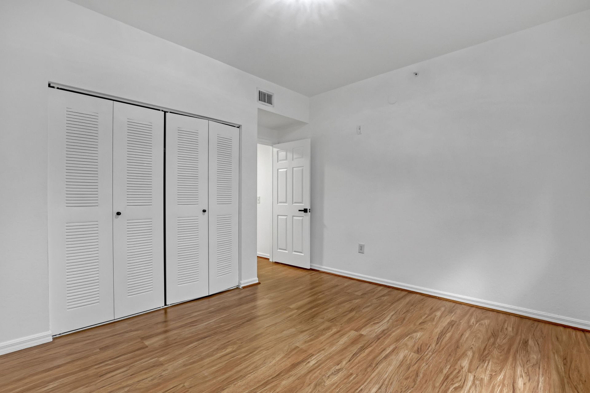 340 Crestwood Circle, Unit 302, Royal Palm Beach, FL 33411 Photo