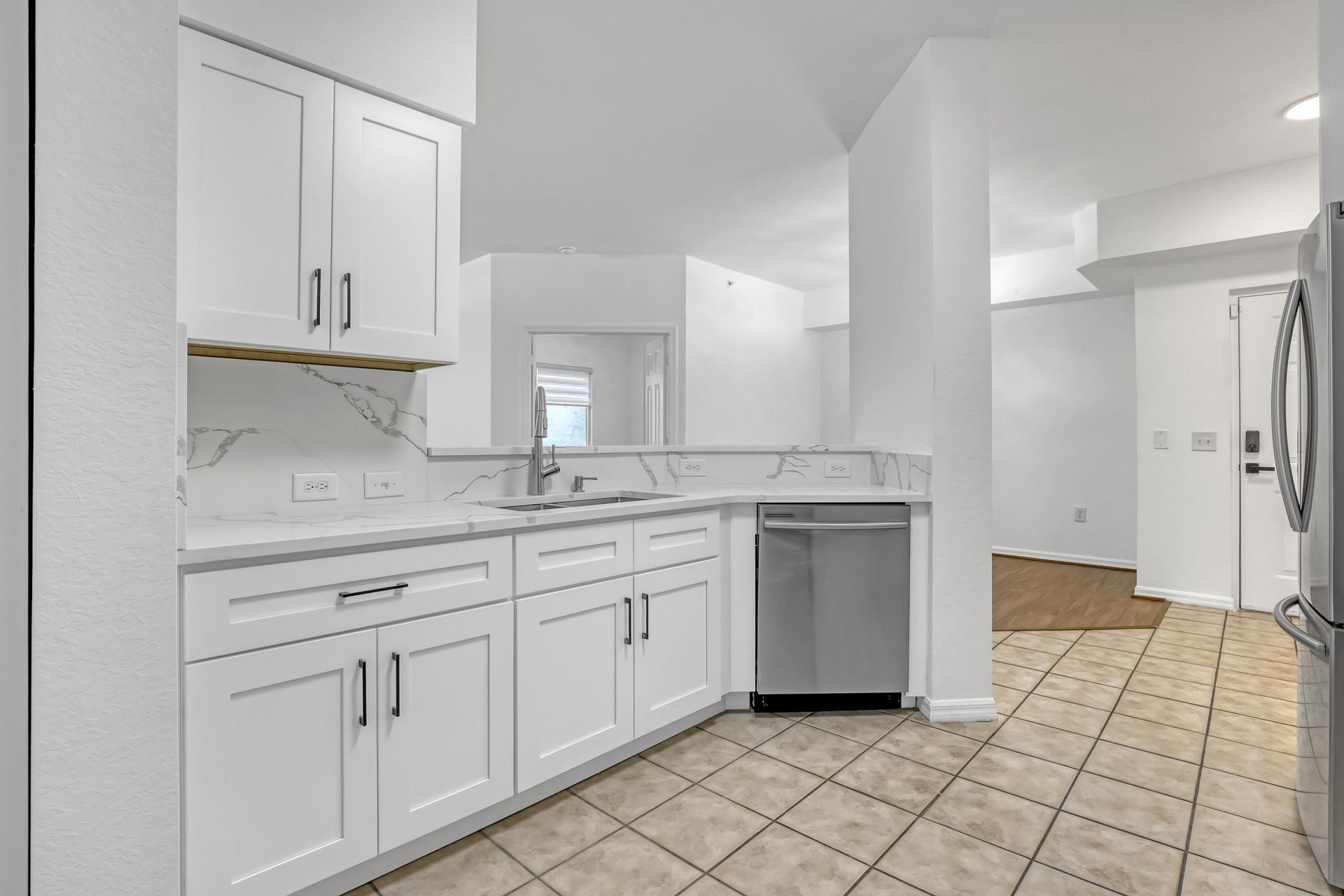 340 Crestwood Circle, Unit 302, Royal Palm Beach, FL 33411 Photo