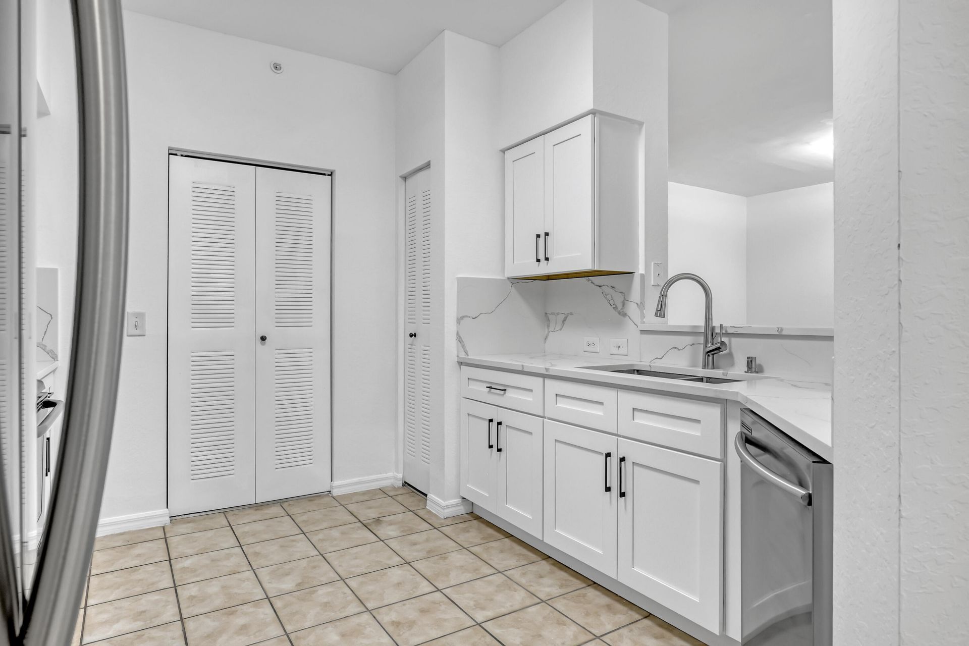 340 Crestwood Circle, Unit 302, Royal Palm Beach, FL 33411 Photo