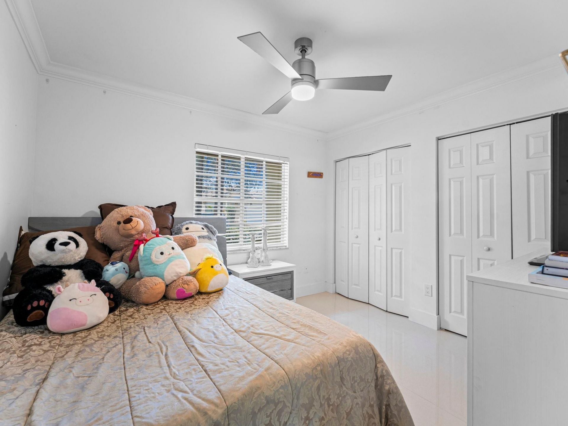 181 SW 203rd Avenue, Pembroke Pines, FL 33029 Photo