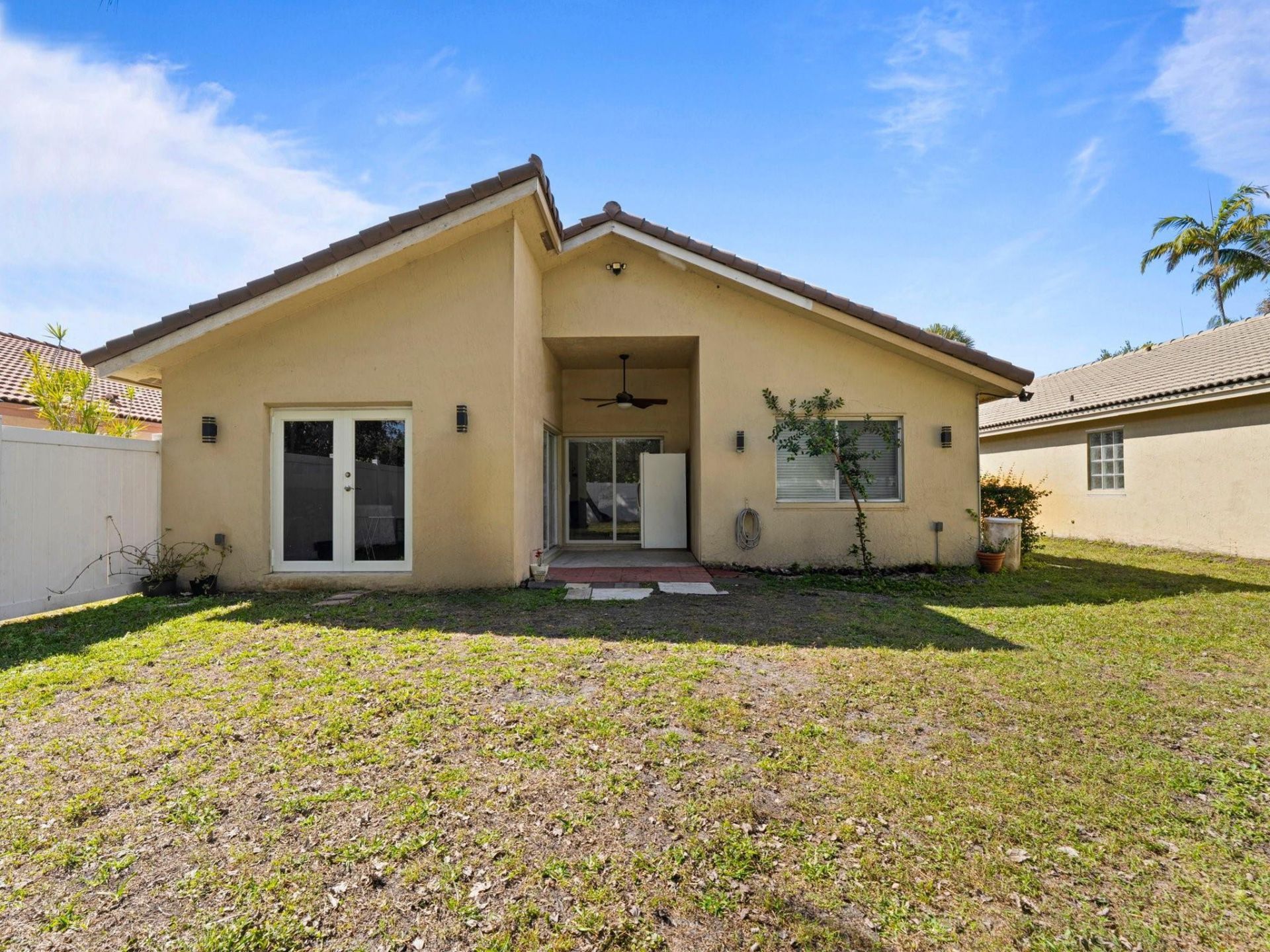 181 SW 203rd Avenue, Pembroke Pines, FL 33029 Photo