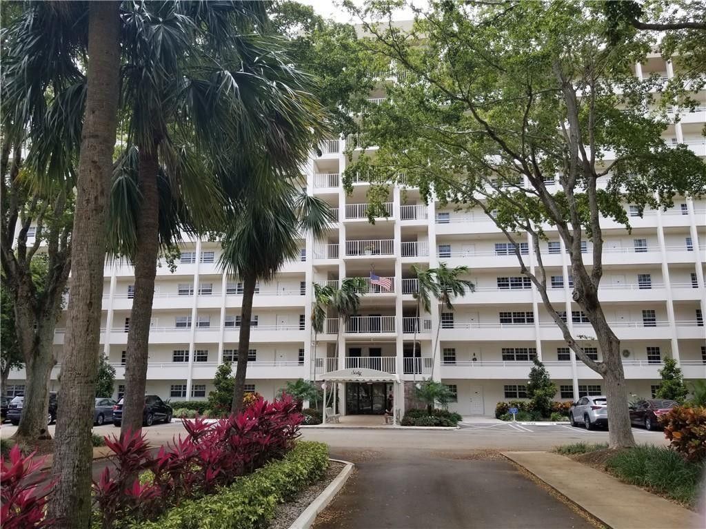 3150 N Course Lane, Unit 607, Pompano Beach, FL 33069 Photo