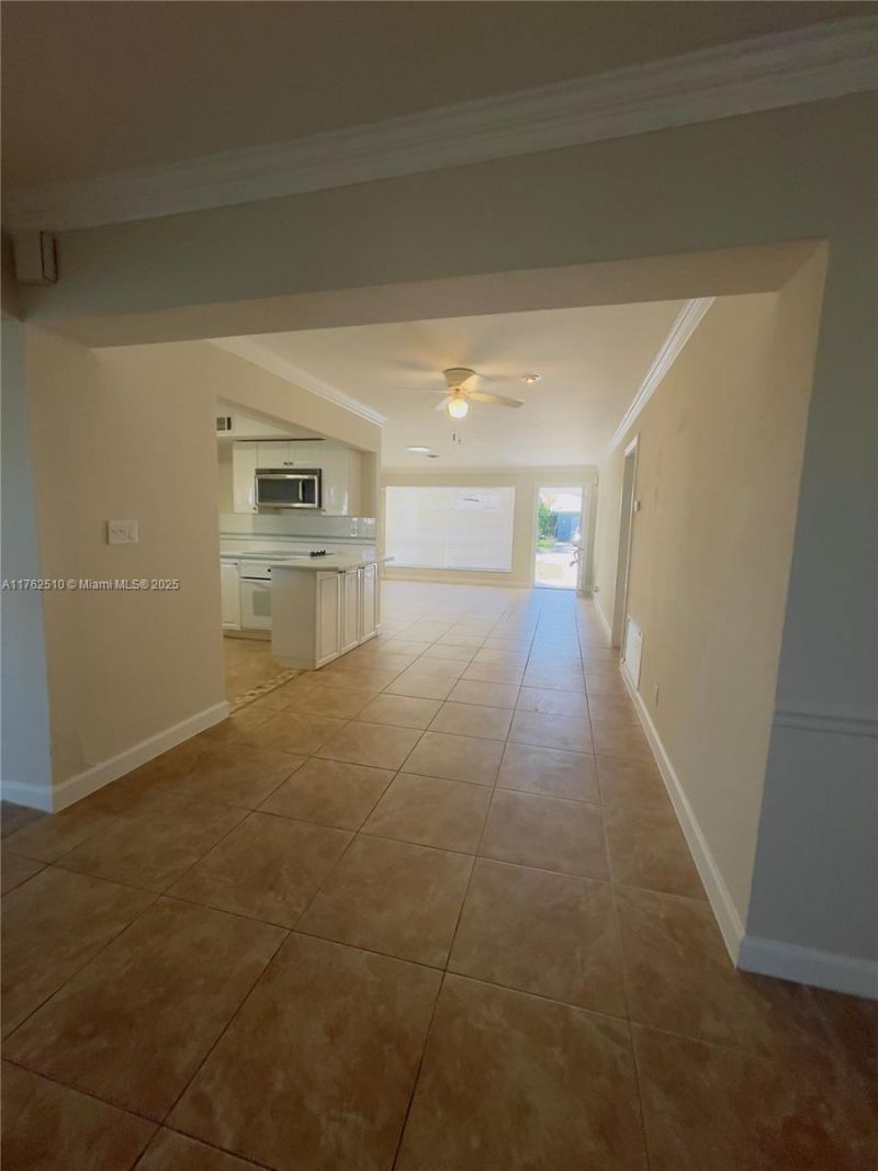 349 NE 31st Street, Boca Raton, FL 33431 Photo