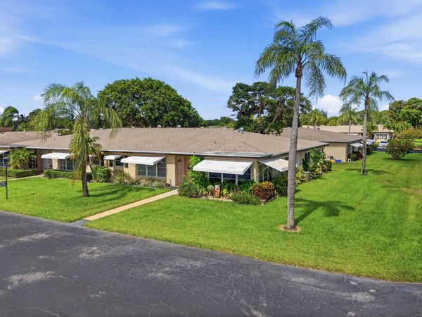 875 North Drive, Unit D, Delray Beach, FL 33445