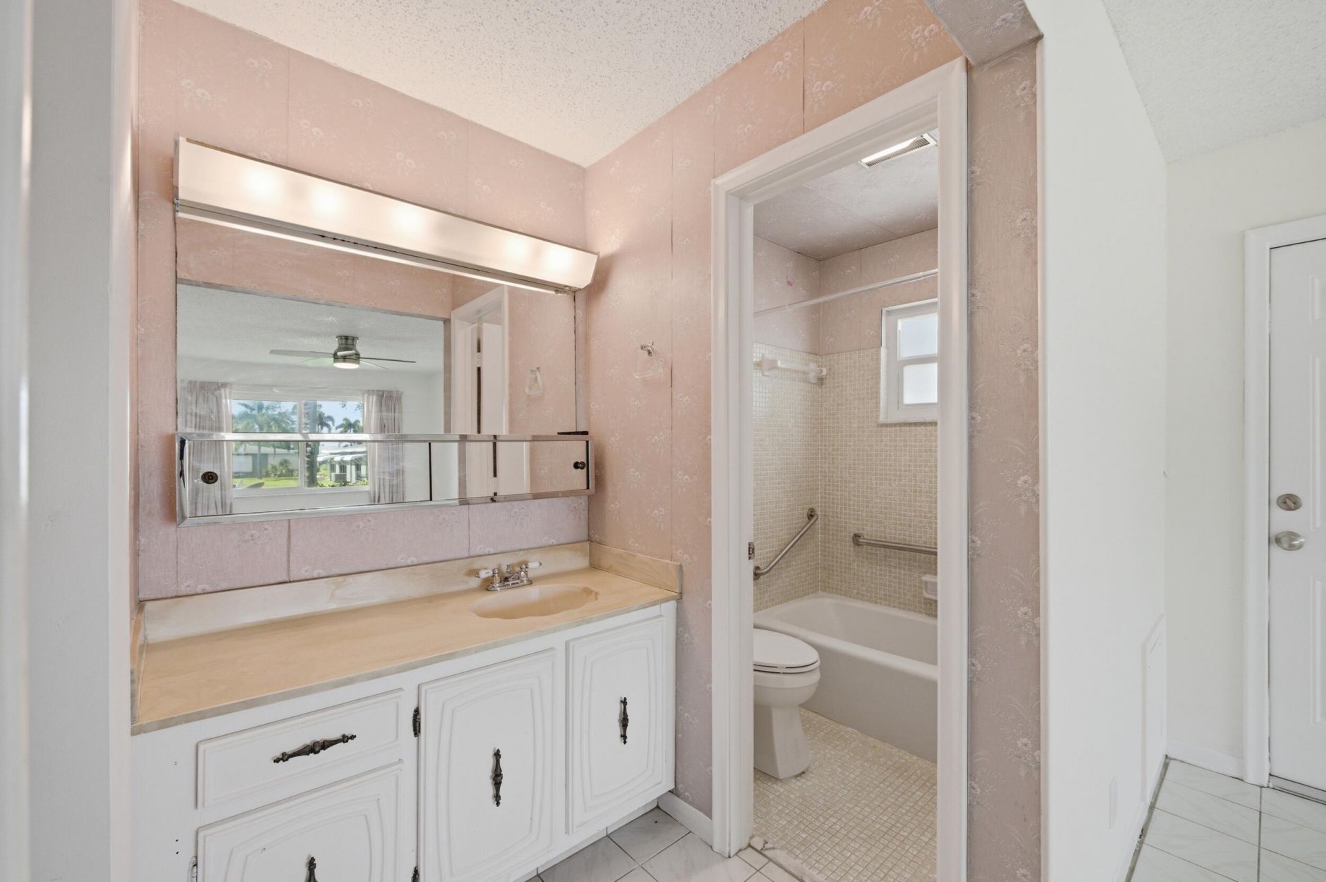875 North Drive, Unit D, Delray Beach, FL 33445 Photo