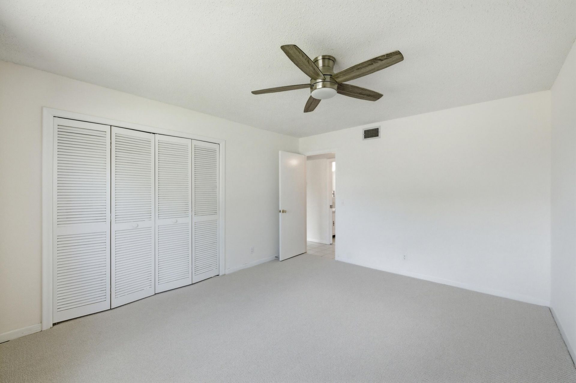 875 North Drive, Unit D, Delray Beach, FL 33445 Photo