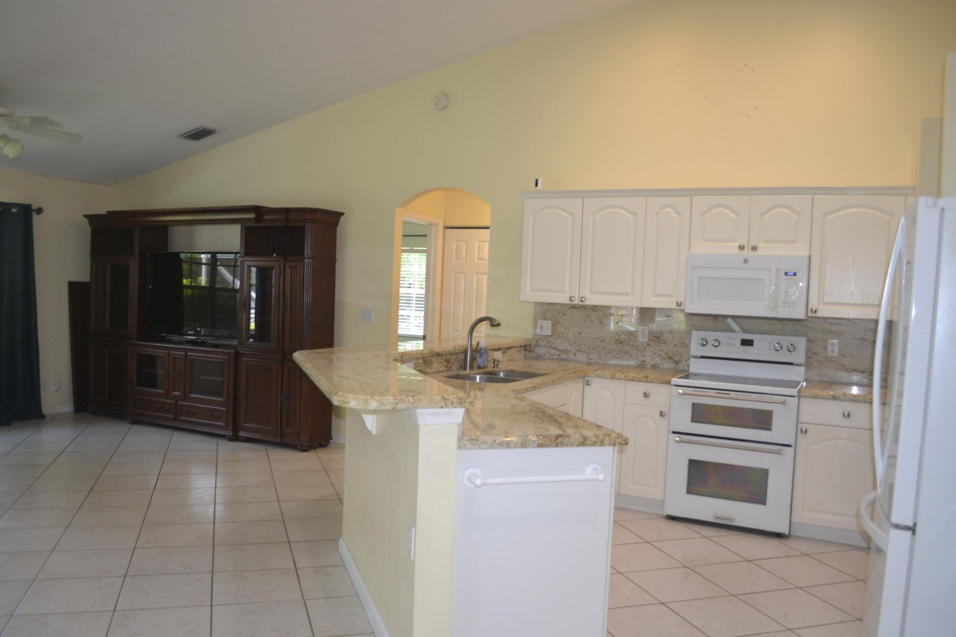 1104 Raintree Lane, Wellington, FL 33414 Photo