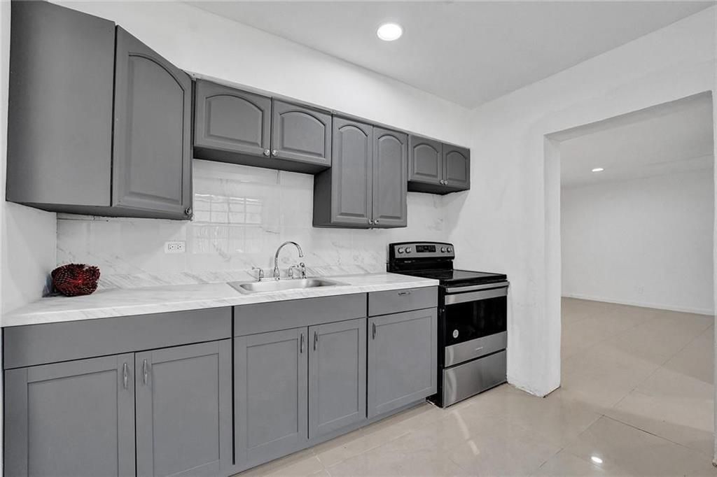 2422 Sherman Street, Hollywood, FL 33020 Photo