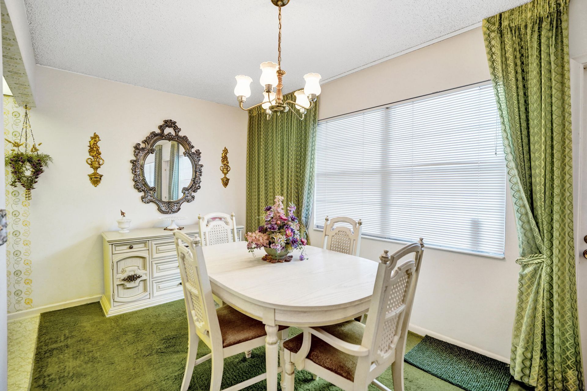 2049 Lyndhurst, Deerfield Beach, FL 33442 Photo