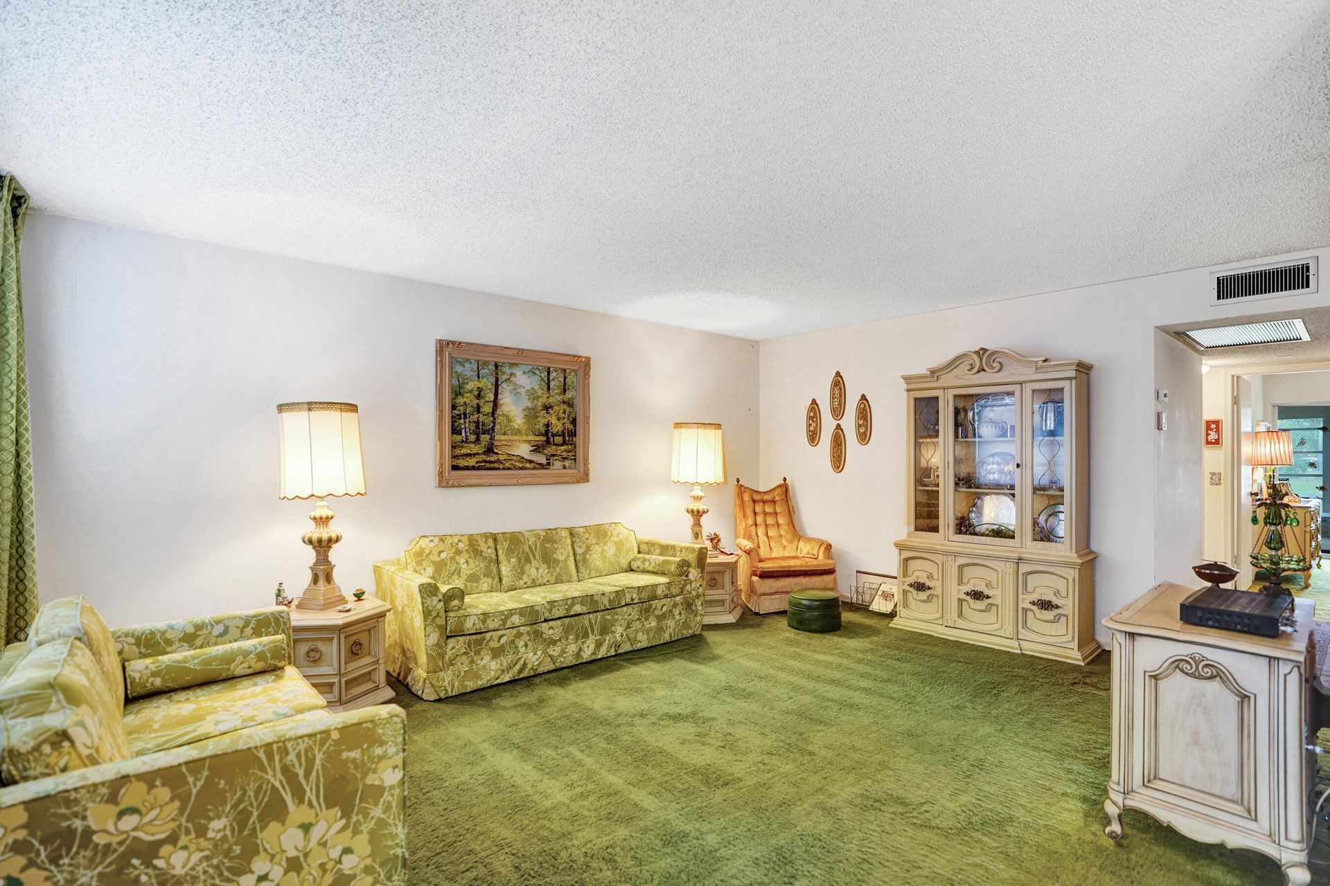 2049 Lyndhurst, Deerfield Beach, FL 33442 Photo