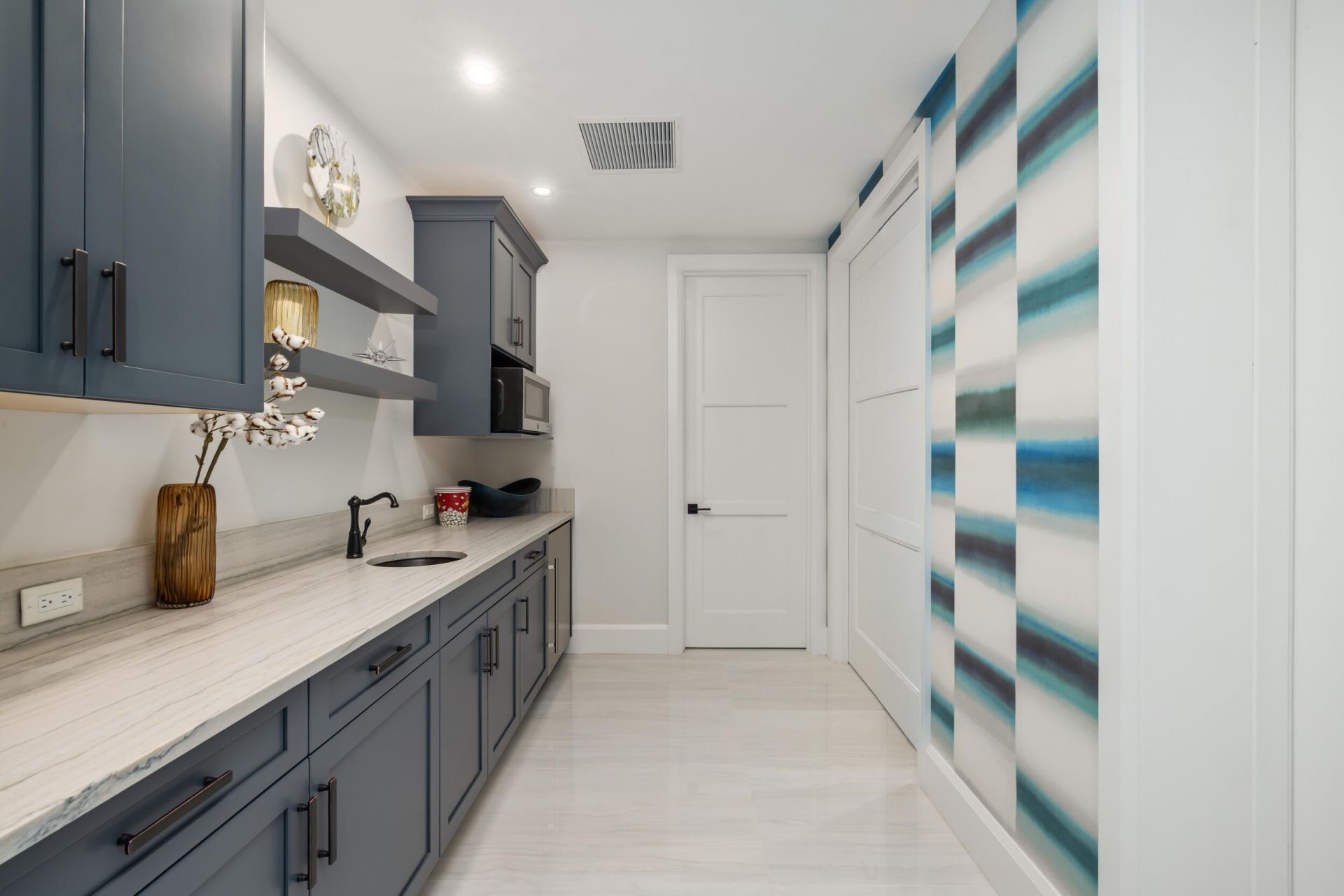 8036 S Ocean Drive, Jensen Beach, FL 34957 Photo