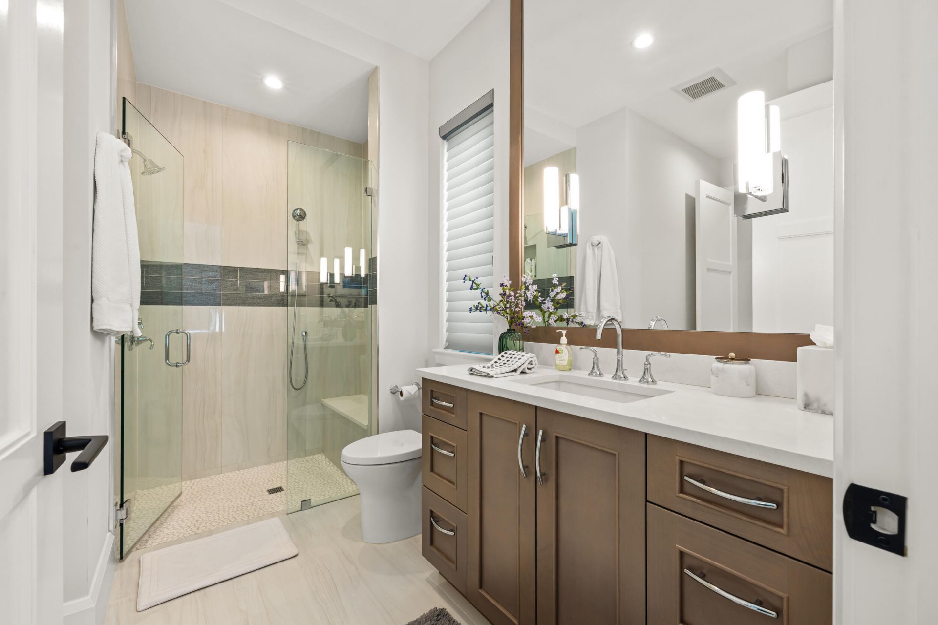 8036 S Ocean Drive, Jensen Beach, FL 34957 Photo