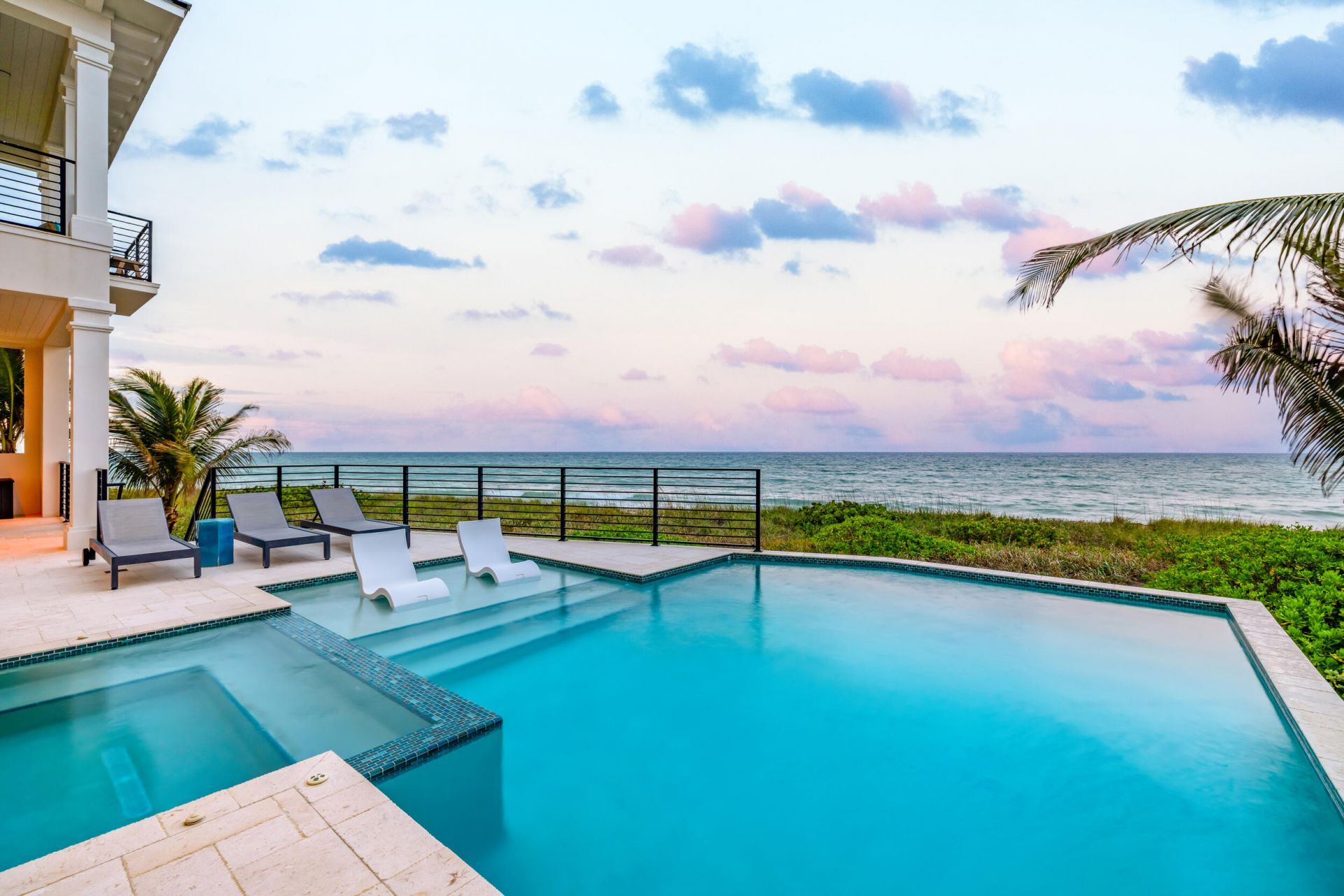 8036 S Ocean Drive, Jensen Beach, FL 34957 Photo