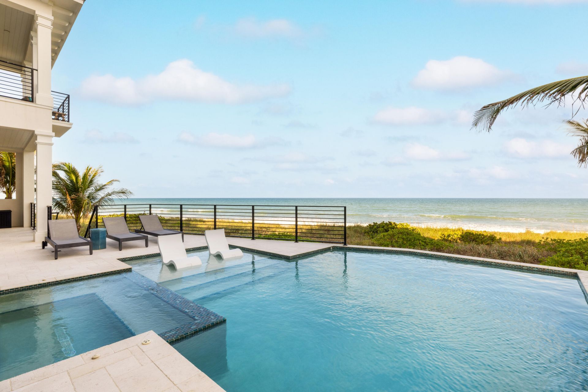 8036 S Ocean Drive, Jensen Beach, FL 34957 Photo