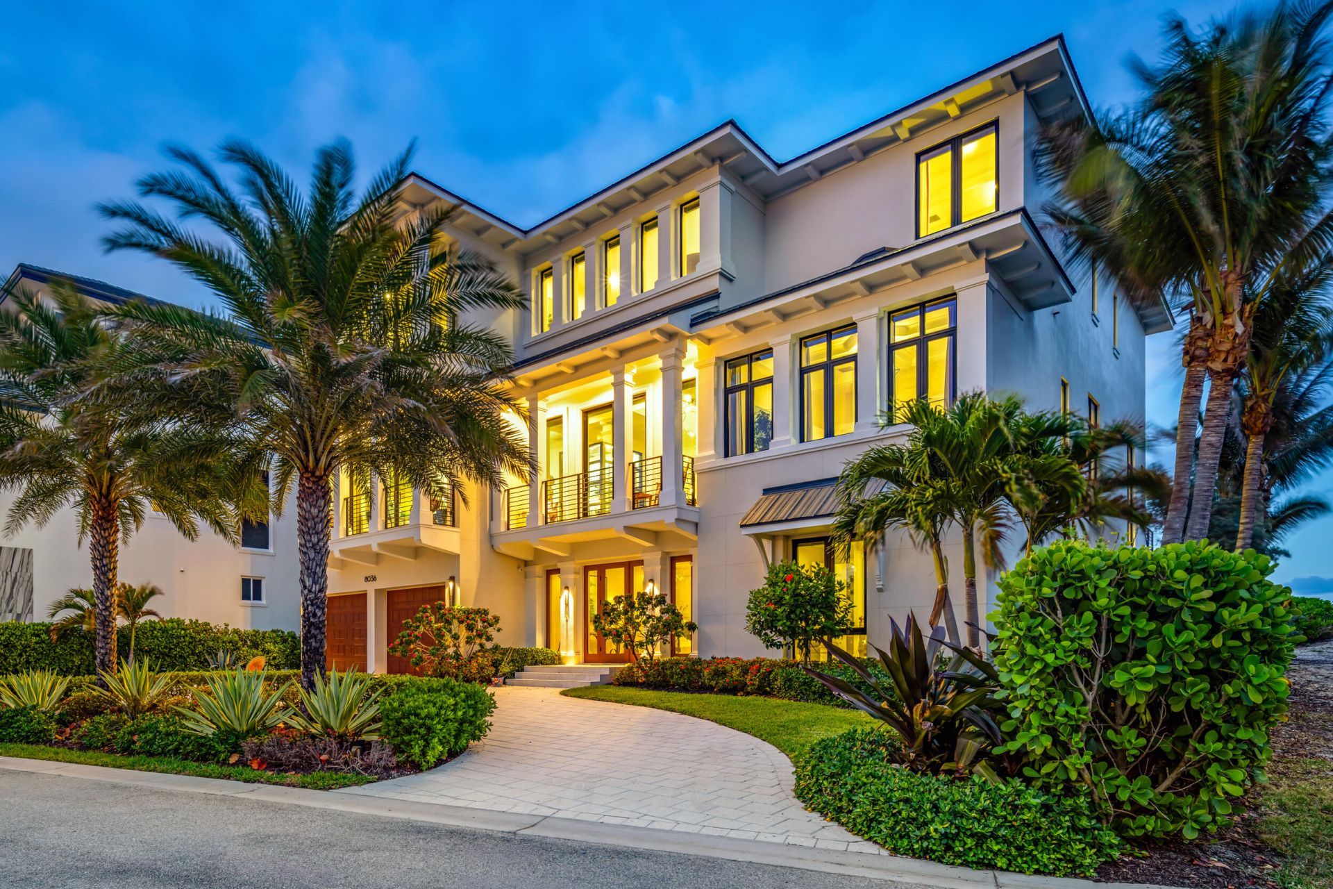 8036 S Ocean Drive, Jensen Beach, FL 34957 Photo