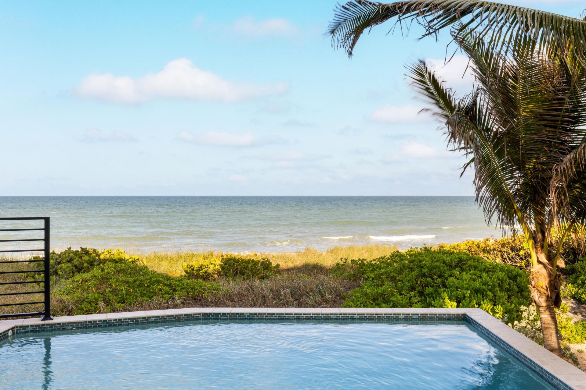 8036 S Ocean Drive, Jensen Beach, FL 34957 Photo