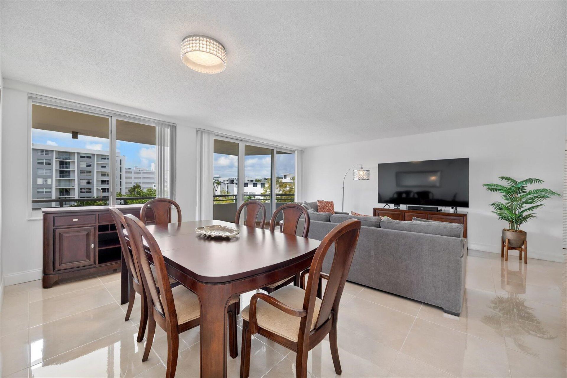 1080 94th Street, Unit 411, Bay Harbor Islands, FL 33154 Photo