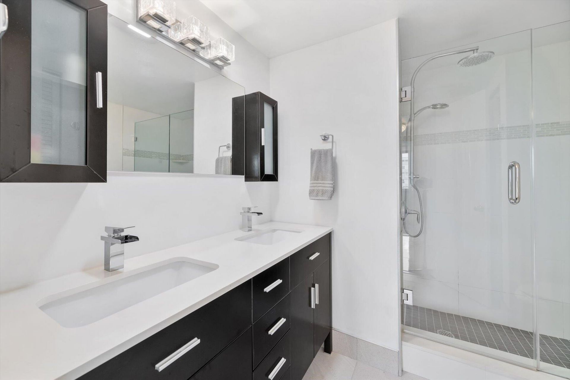 1080 94th Street, Unit 411, Bay Harbor Islands, FL 33154 Photo