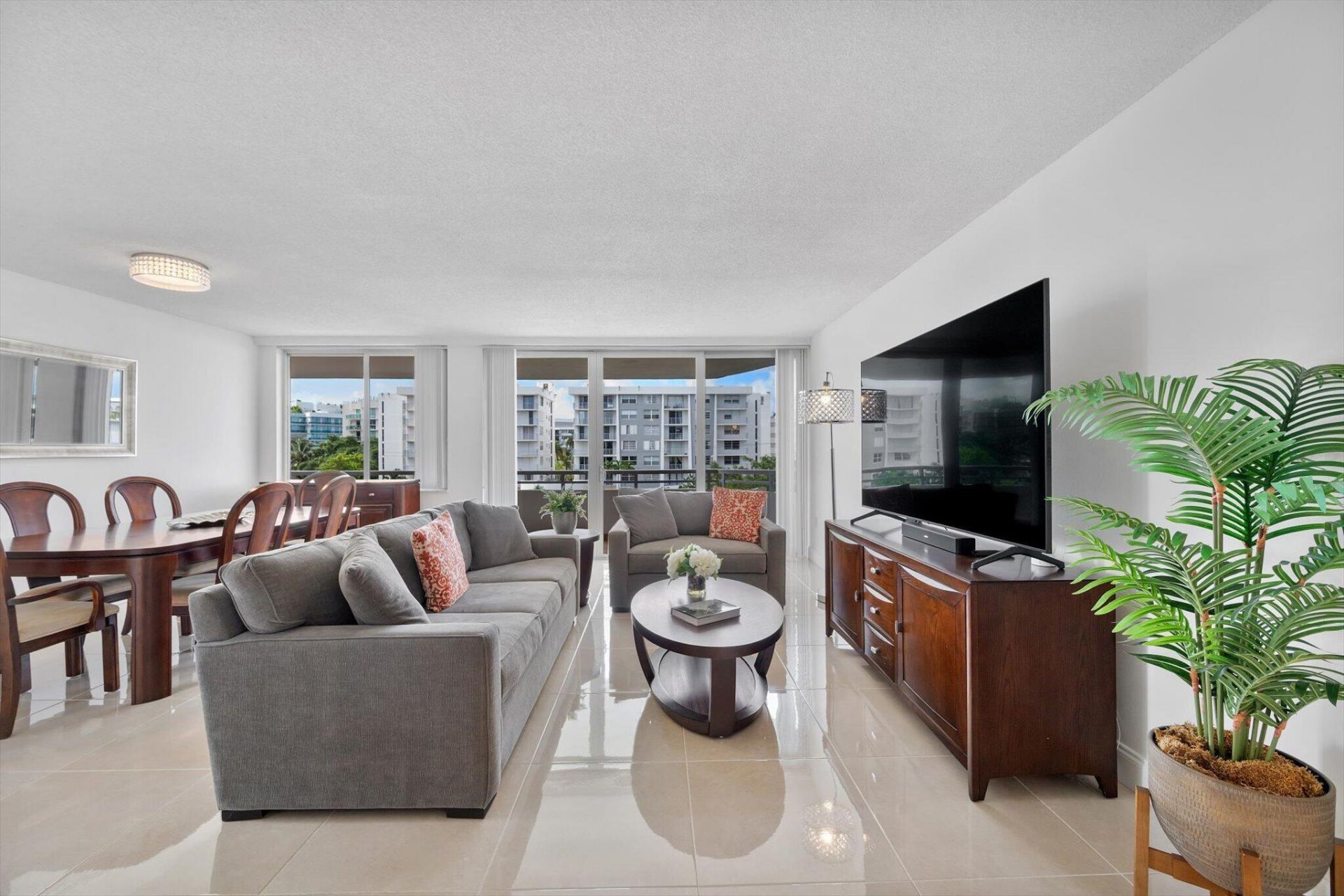 1080 94th Street, Unit 411, Bay Harbor Islands, FL 33154 Photo