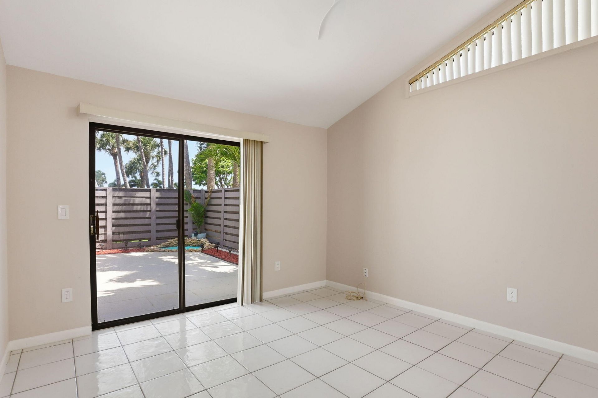 1801 S Us Hwy 1, Unit 3a, Jupiter, FL 33477 Photo