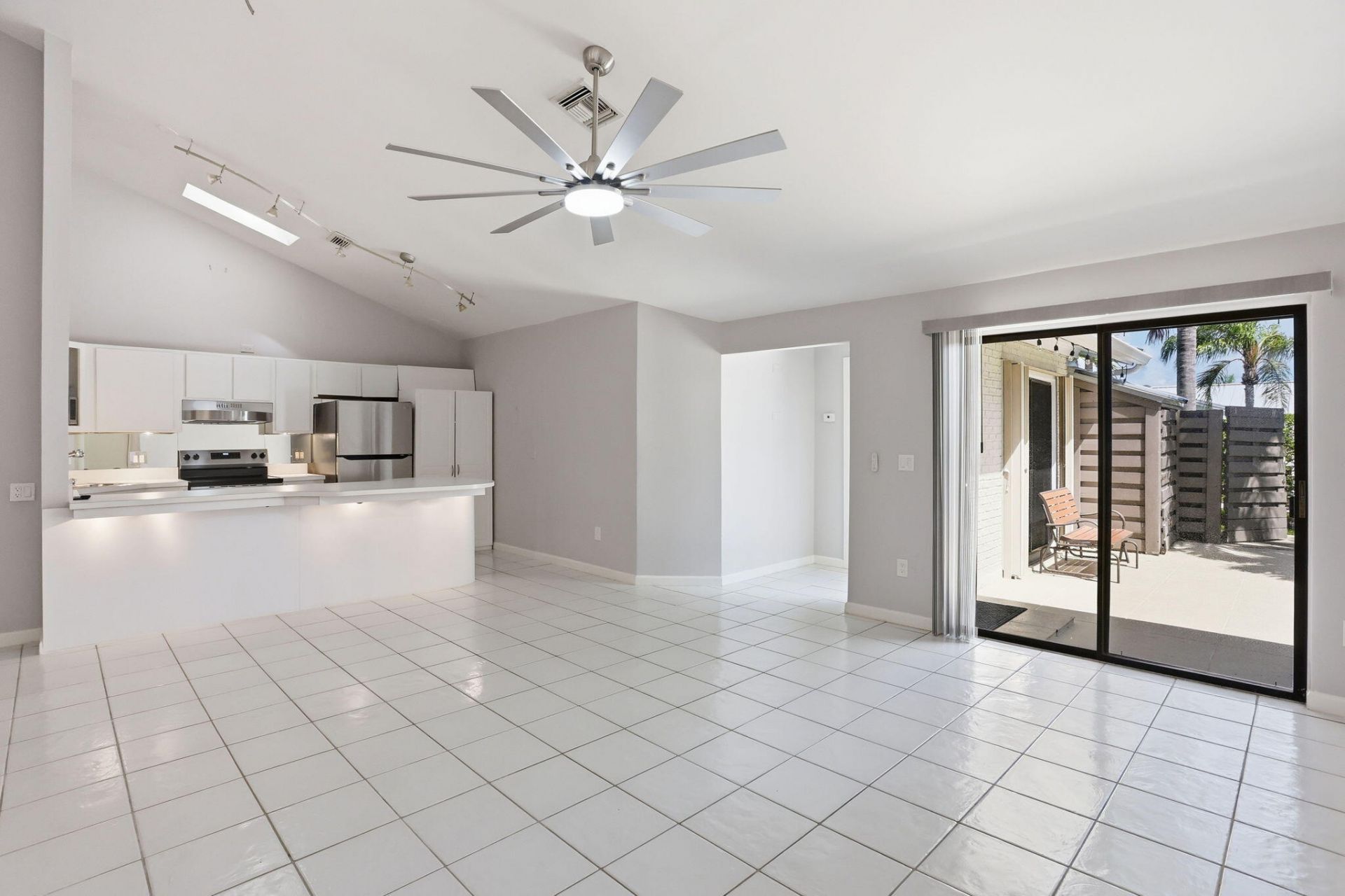 1801 S Us Hwy 1, Unit 3a, Jupiter, FL 33477 Photo