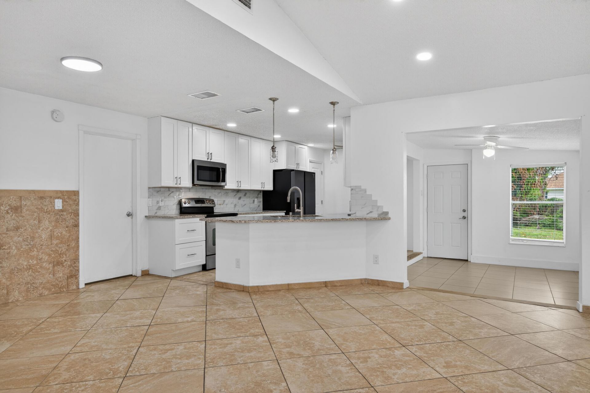120 SW Austin Court, Port Saint Lucie, FL 34953 Photo