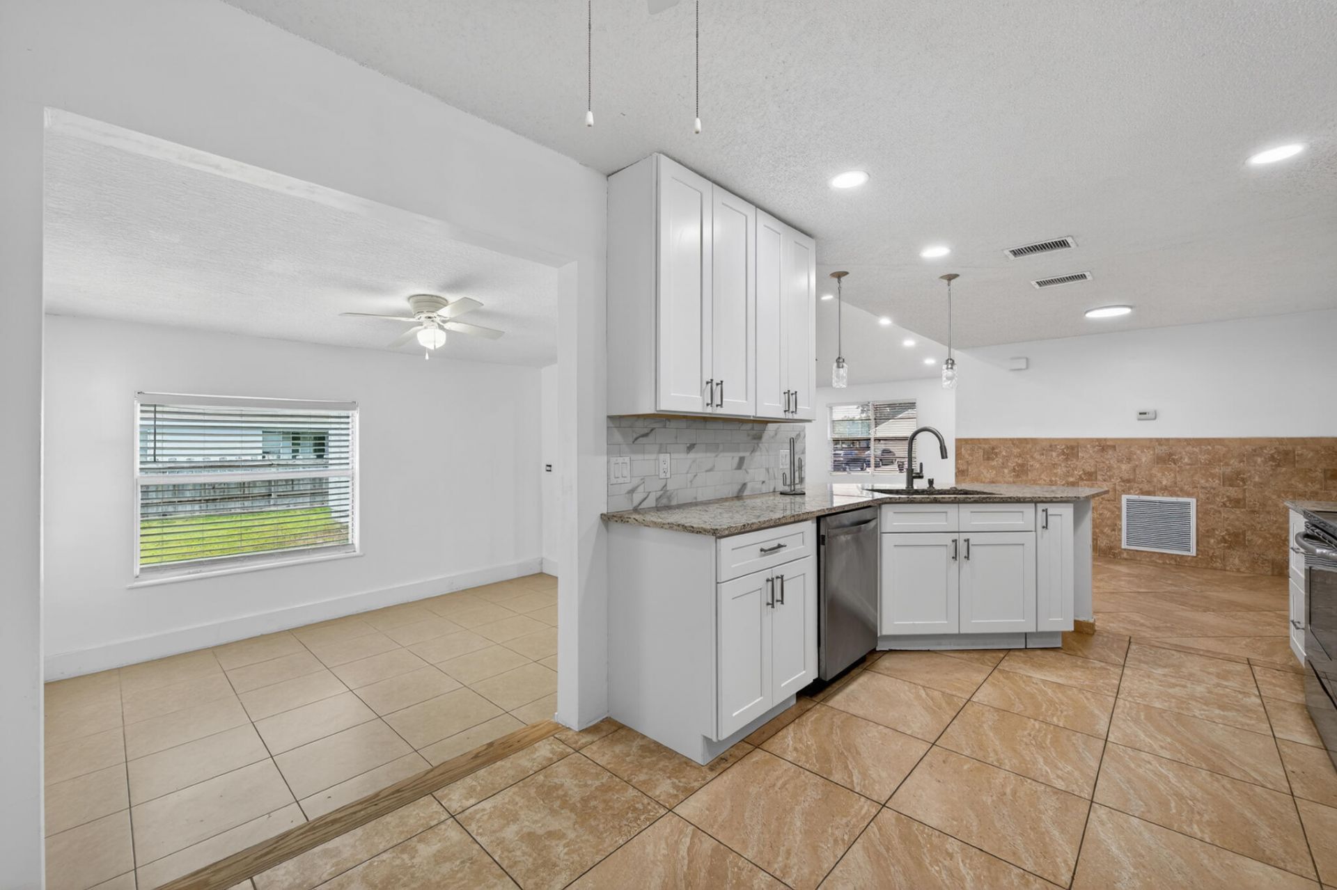 120 SW Austin Court, Port Saint Lucie, FL 34953 Photo
