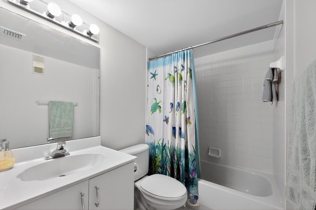 7634 Majestic Palm Drive, Unit 101, Boynton Beach, FL 33437 Photo