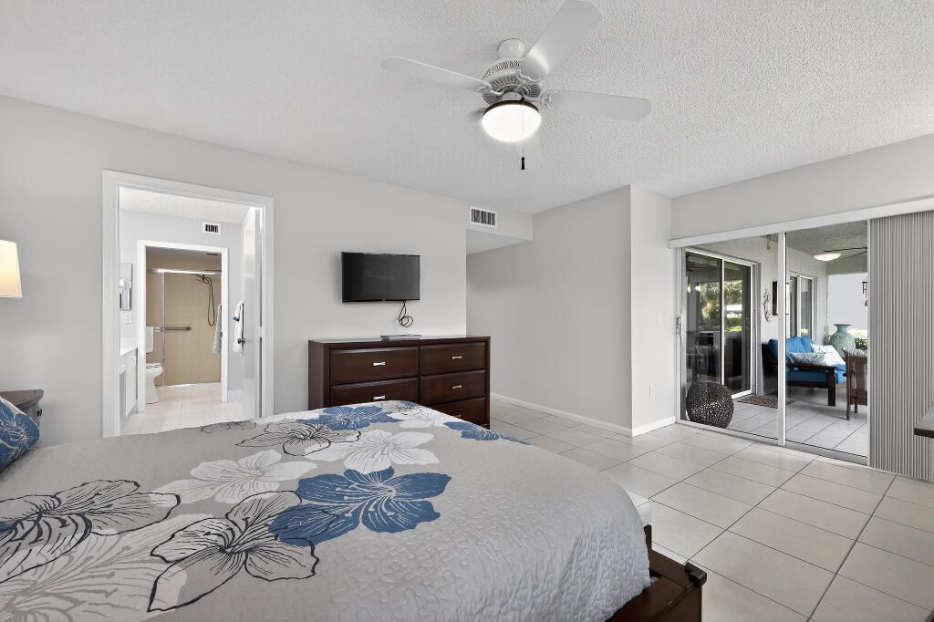 7634 Majestic Palm Drive, Unit 101, Boynton Beach, FL 33437 Photo