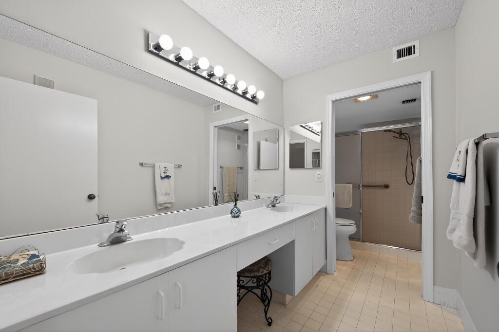 7634 Majestic Palm Drive, Unit 101, Boynton Beach, FL 33437 Photo