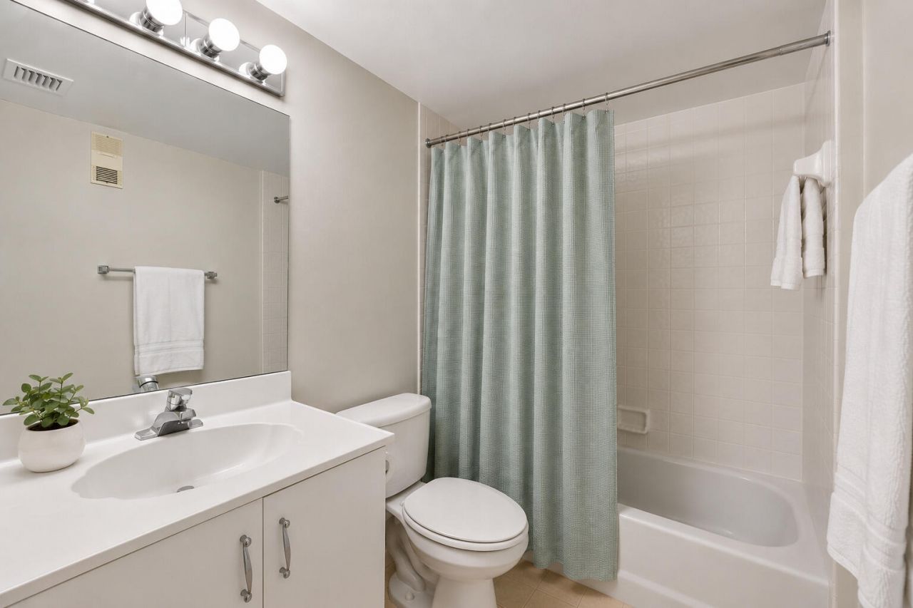 7634 Majestic Palm Drive, Unit 101, Boynton Beach, FL 33437 Photo