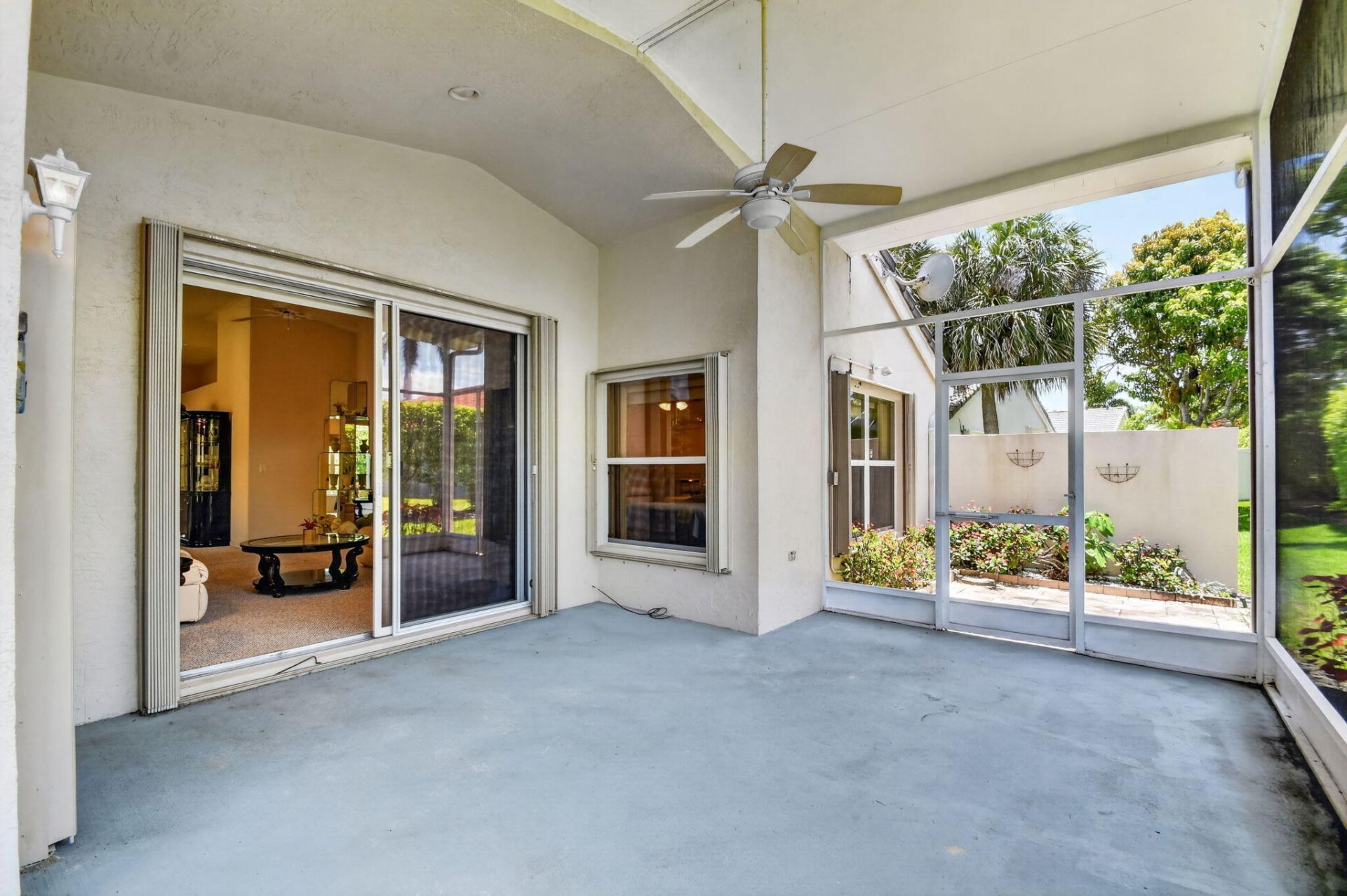 8171 Palm Gate Drive, Boynton Beach, FL 33436 Photo