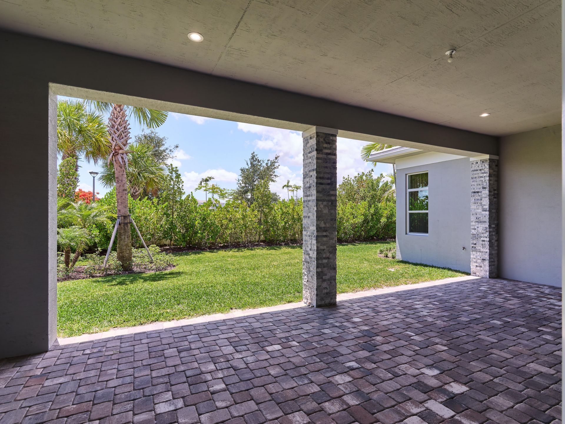 9124 Coral Isles Circle, Palm Beach Gardens, FL 33412 Photo