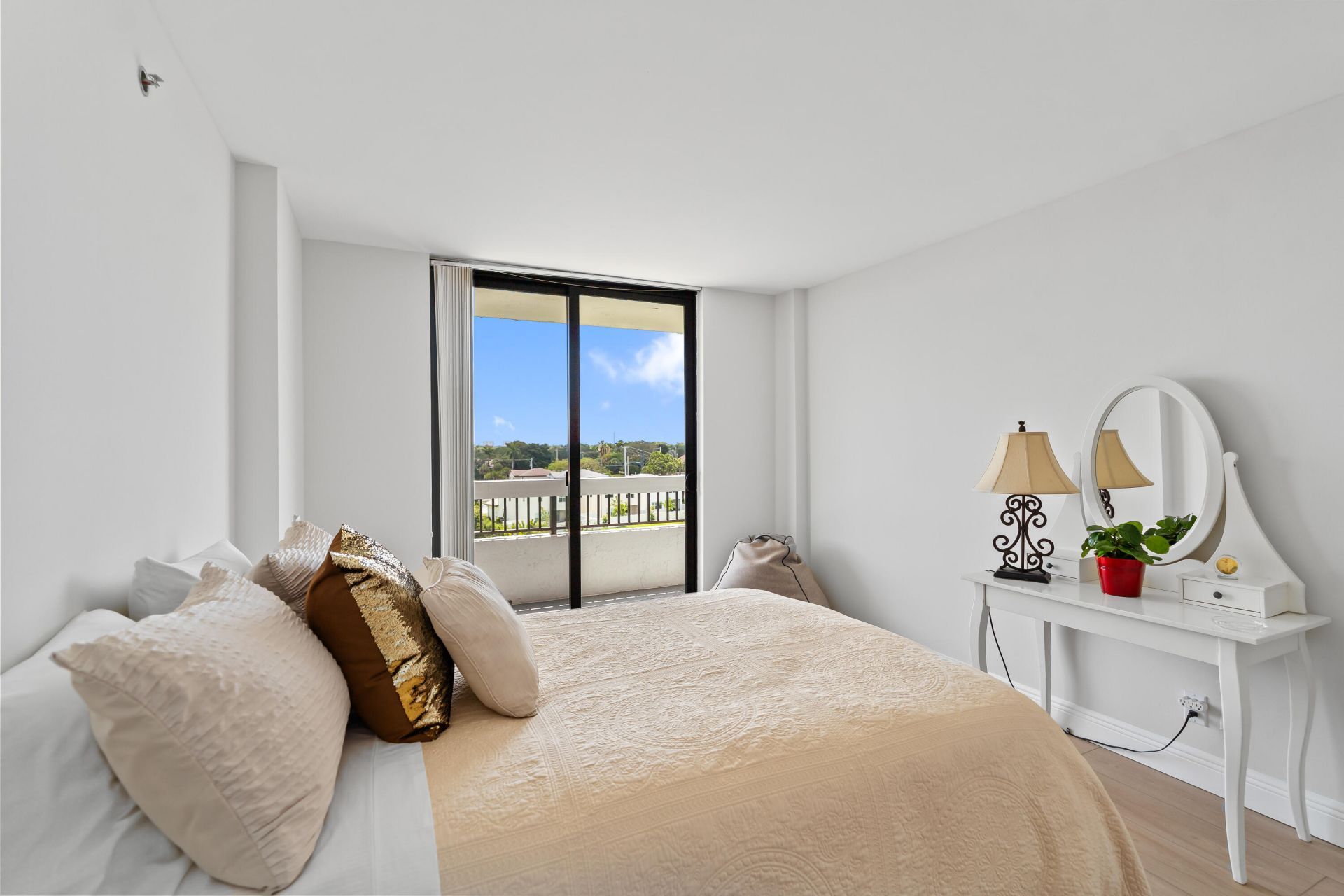 23200 Camino Del Mar, Unit 603, Boca Raton, FL 33433 Photo