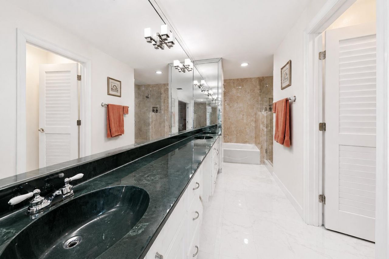 301 NW 26th Court, Wilton Manors, FL 33311 Photo