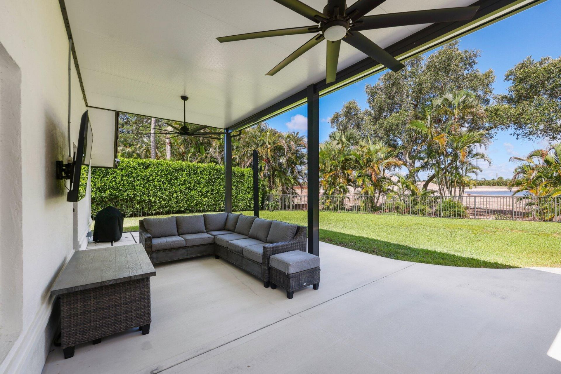 6365 Rock Creek Drive, Lake Worth, FL 33467 Photo