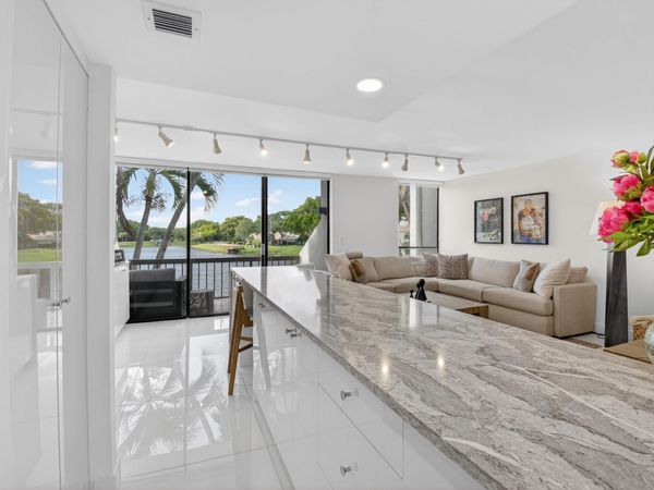 804 Bridgewood Place, Boca Raton, FL 33434