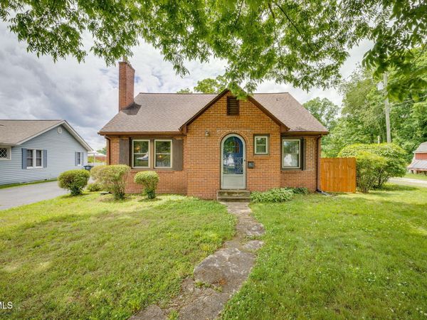1623 Woodside Drive, Kingsport, TN 37664