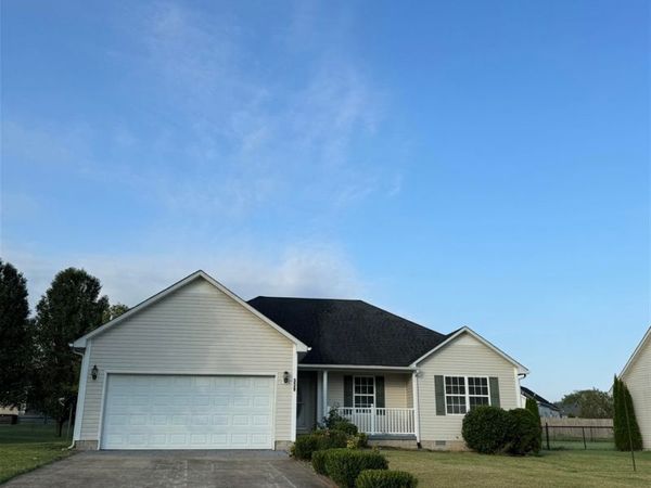 338 Red Elm Lane, Bowling Green, KY 42101