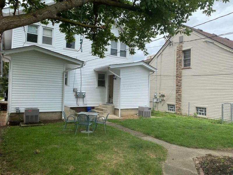 2598 Dayton Avenue, Columbus, OH 43202 Photo 2