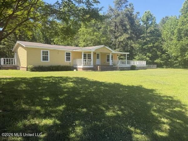 1552 S Mullins Road, Holly Springs, MS 38635