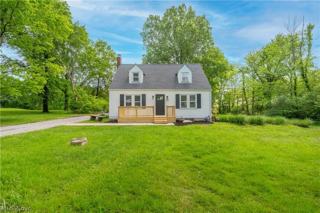 6665 Clingan Road, Poland, OH 44514 Main Photo
