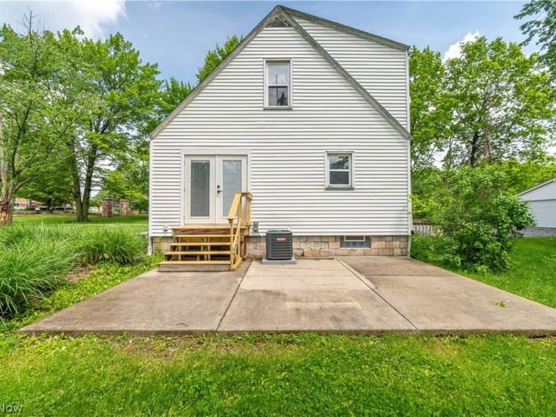 6665 Clingan Road, Poland, OH 44514 Photo 9