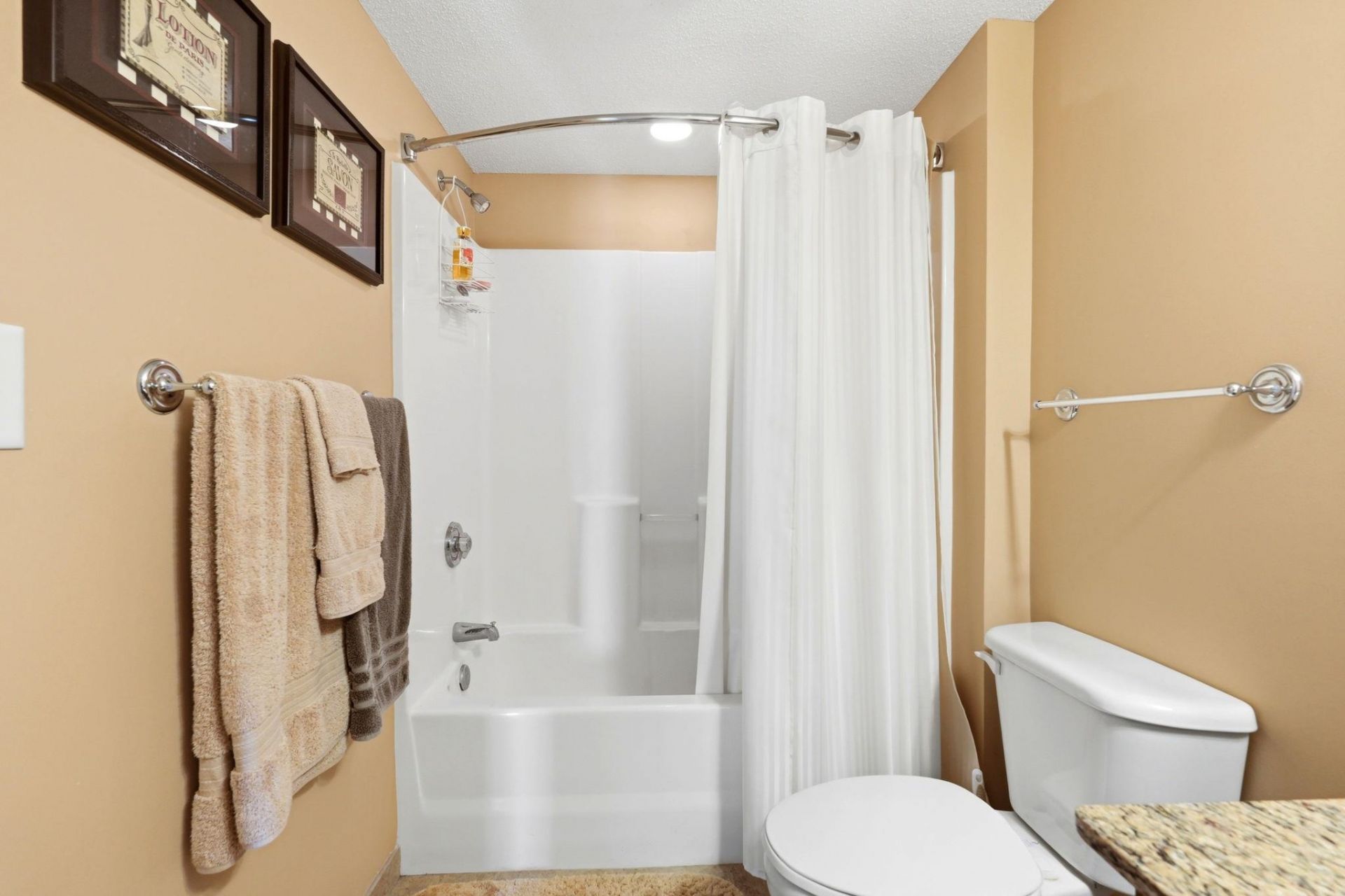 2600 N Ocean Blvd.  Photo 24