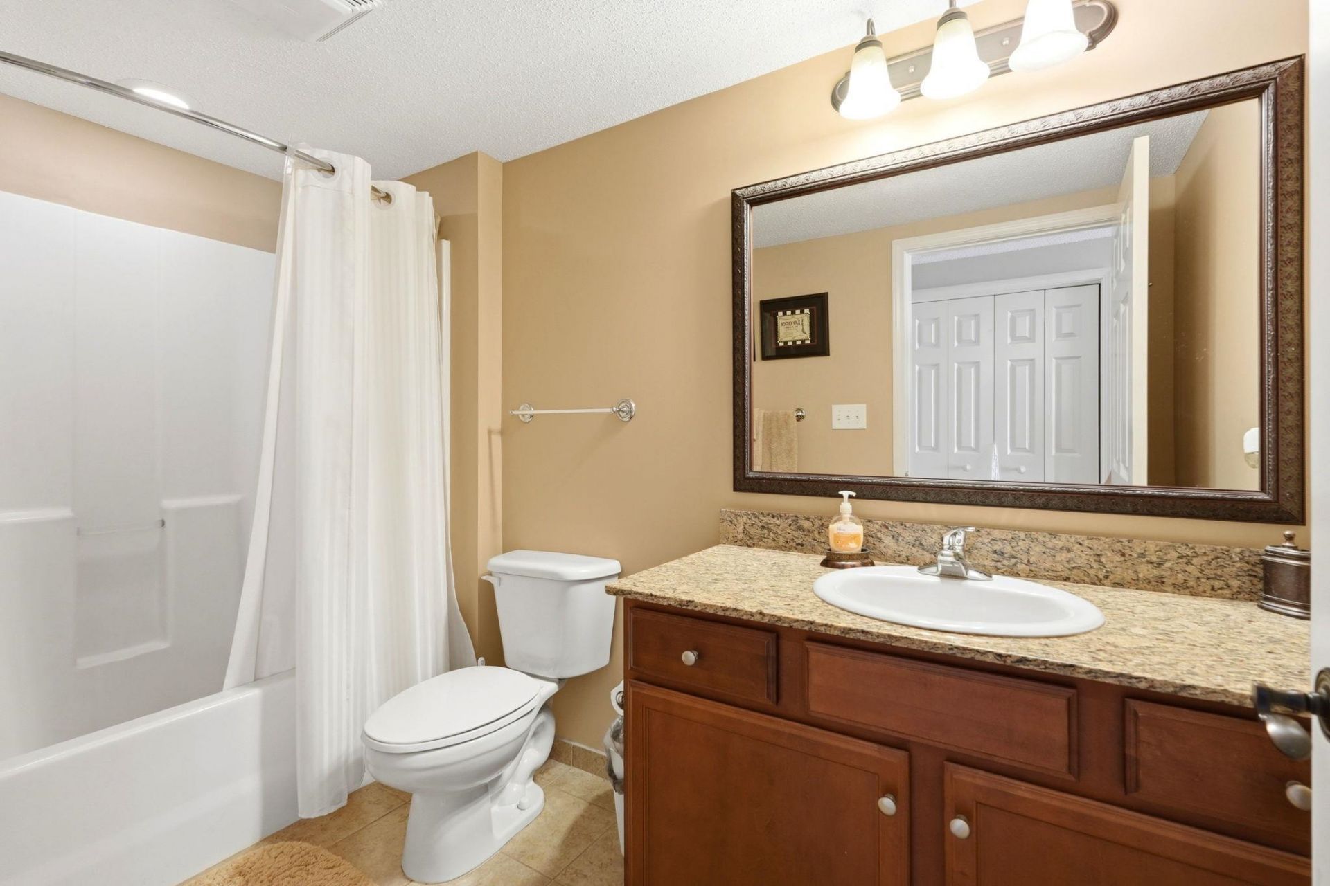 2600 N Ocean Blvd.  Photo 25