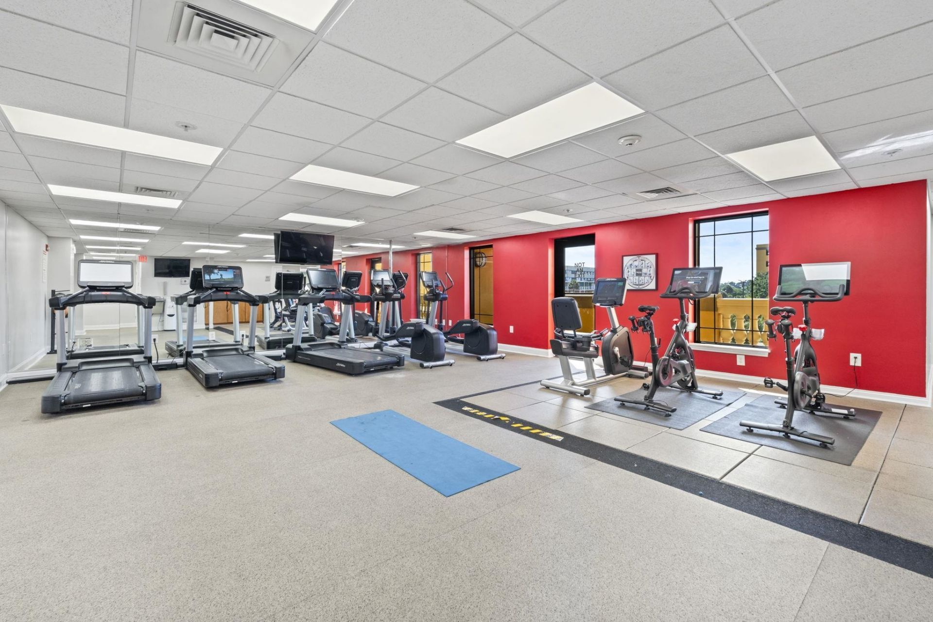 2600 N Ocean Blvd.  Photo 37