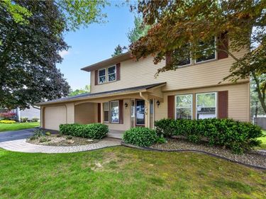 208 Sheatree Lane, Syracuse, NY 13212
