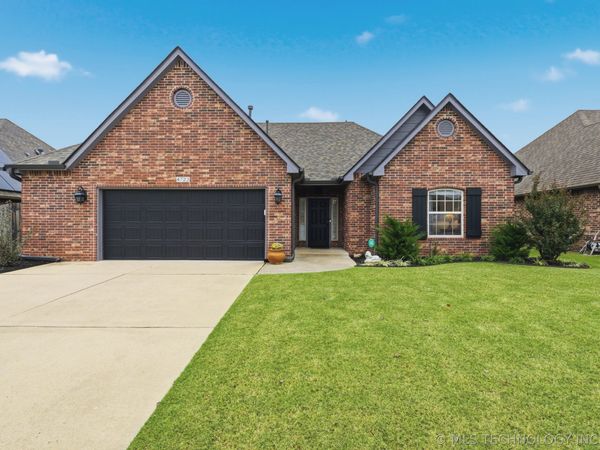 4723 S 177th East Place , Tulsa, OK 74134